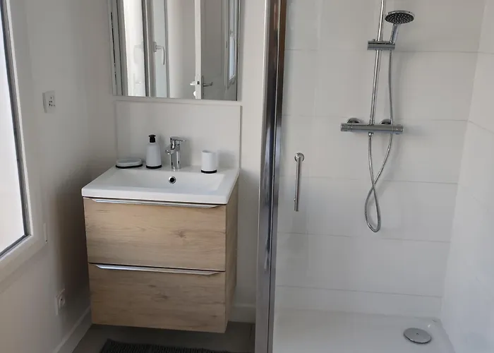 Cosy Avec Place De Parking Privee Διαμέρισμα